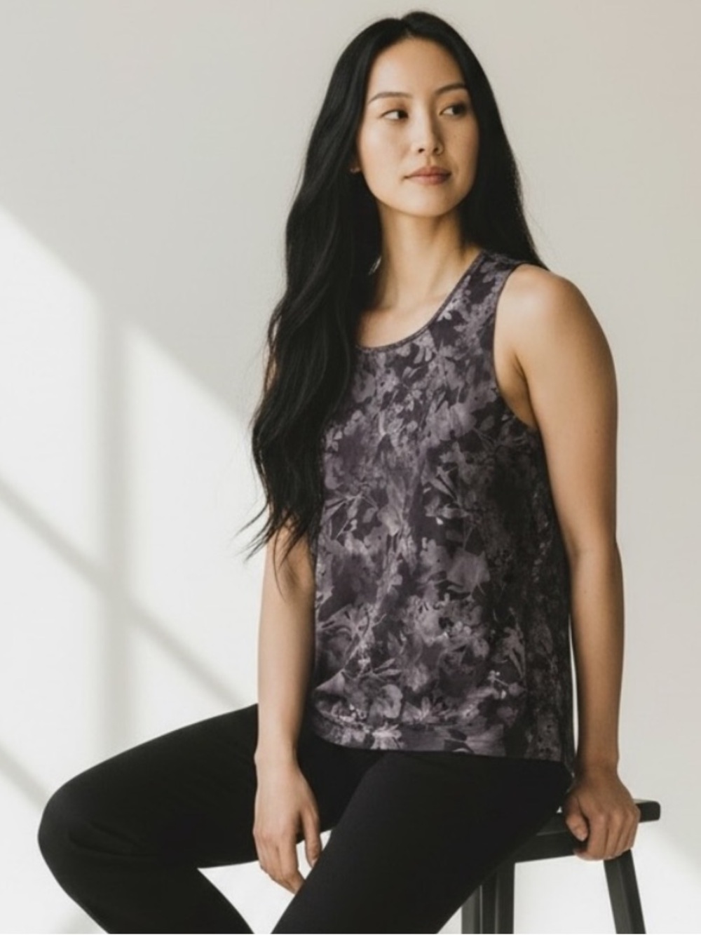 Athleta Zephyr Refined Tank - Lumen Floral Black - Size XS